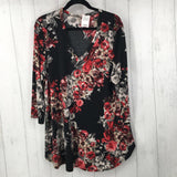 XXXL Flo print v-neck l/s top