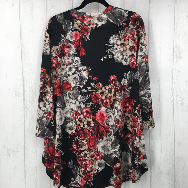 XXXL Flo print v-neck l/s top