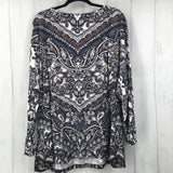 3X Printed v-neck l/s top