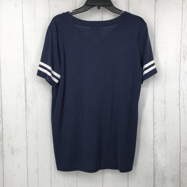 XL s/s v-neck top