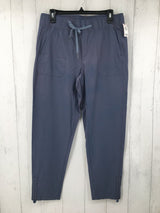 M drawstring pants