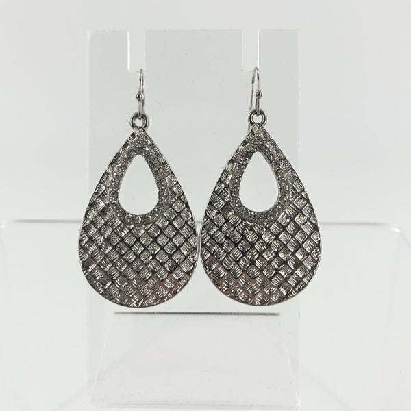 Teardrop shape w crystals dangle earrings