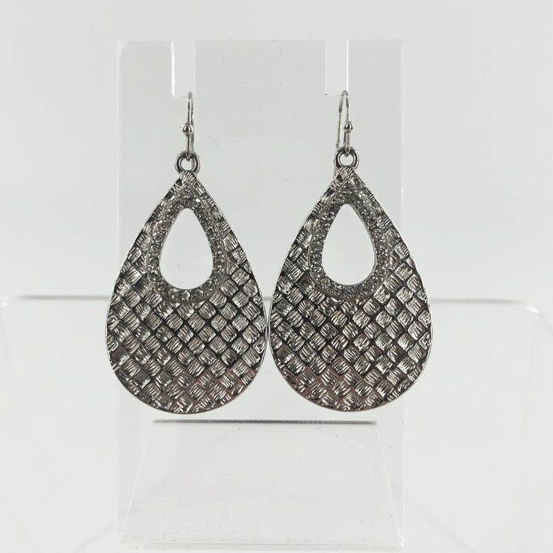 Teardrop shape w crystals dangle earrings