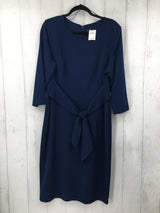 16 Tie front 3/4 slv dress