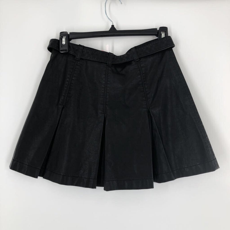 0 Faux leather belted skirt