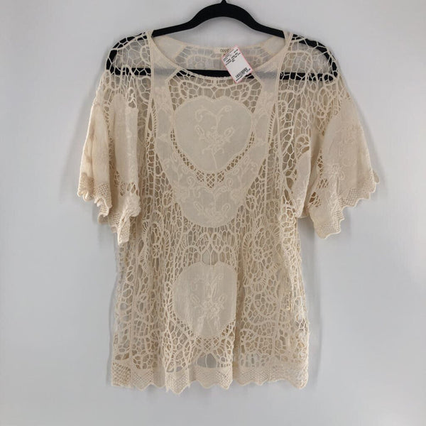 M/L Crochet s/s top