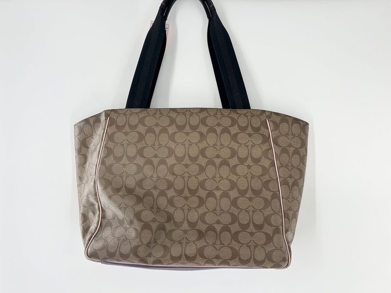 zip top signature tote w/ zip around pocket