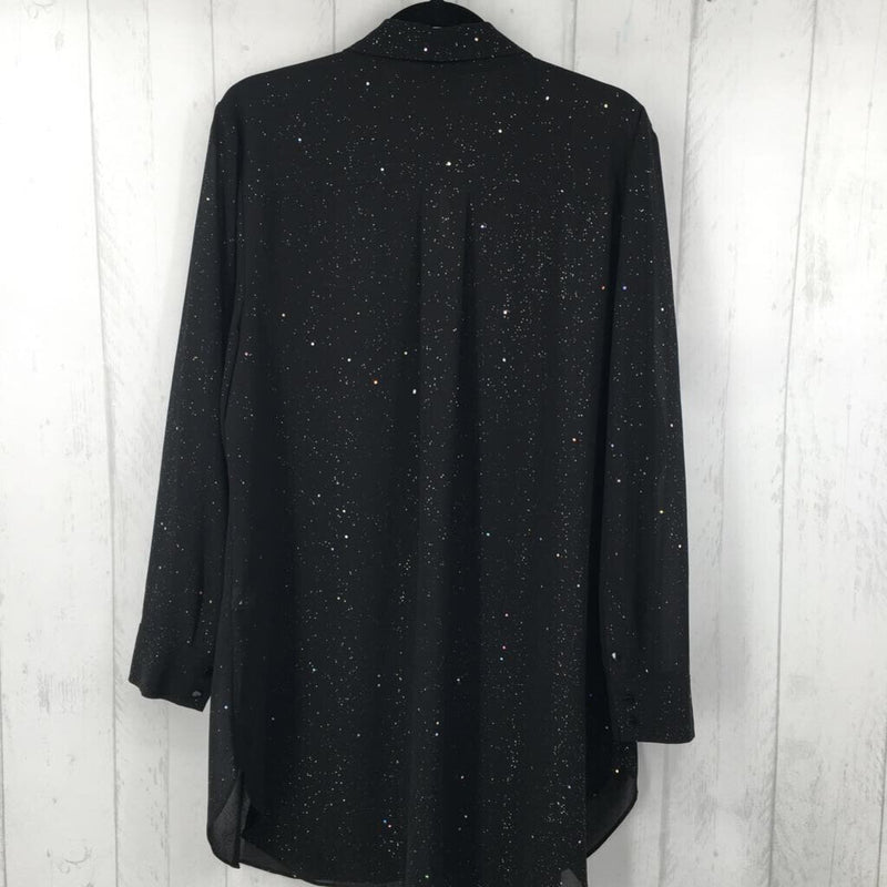 3(XL) Semi-sheer button down l/s top