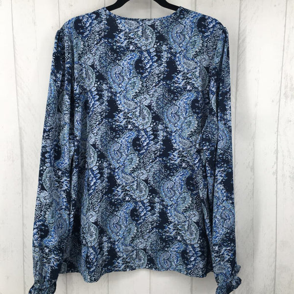 XXL Printed tie front l/s top