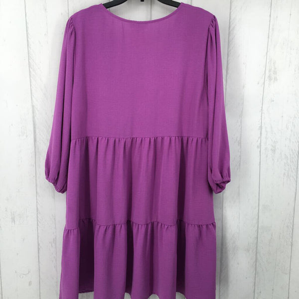 XL V-neck tiered l/s dress