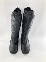 8 Sherpa lined quilted boots