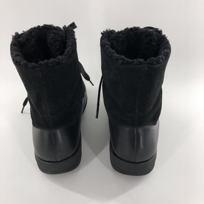 8 Faux fur lined boots