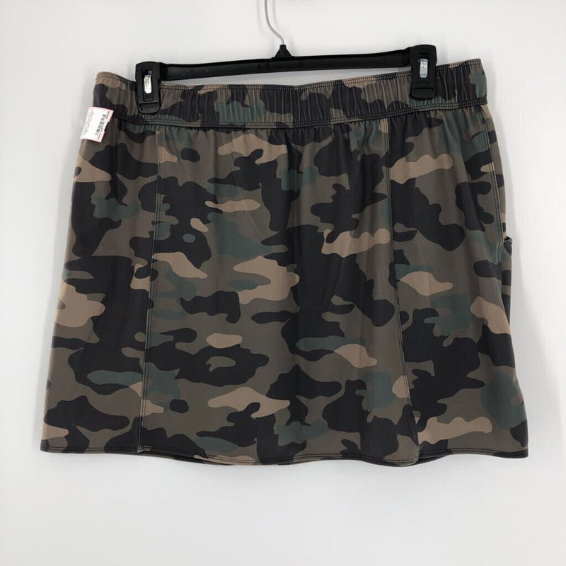 XL Camo print cover up skirt