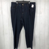 22S Mid-rise straight leg jeans