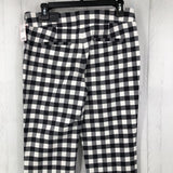 R80 4 Buffalo plaid crop pants