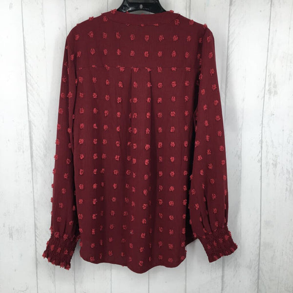 XL l/s textured v-neck top