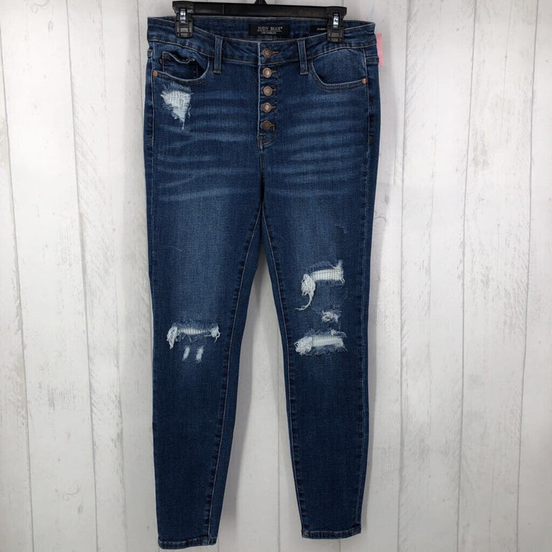 11 distressed skinny jeans