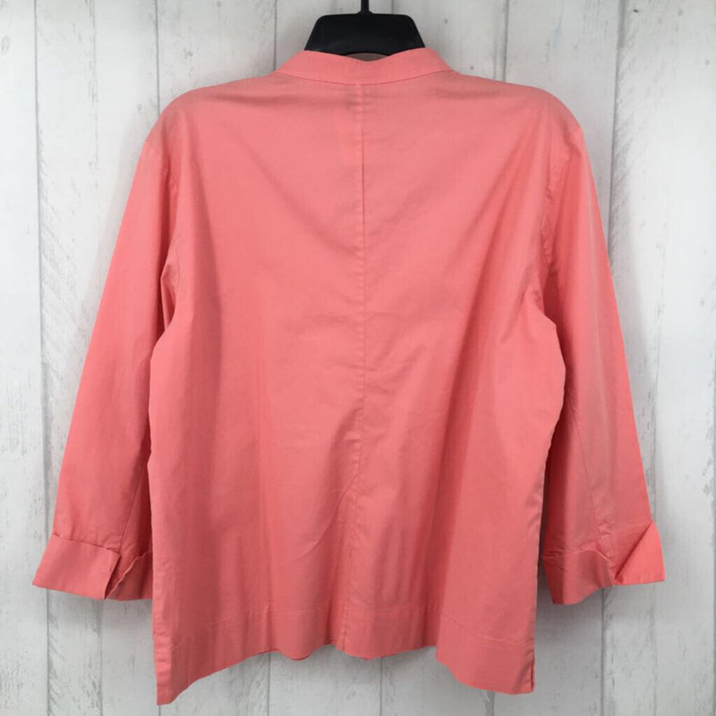 L Button down 3/4 slv top