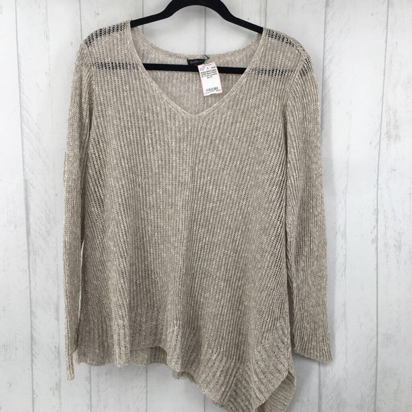 XL V-neck sweater