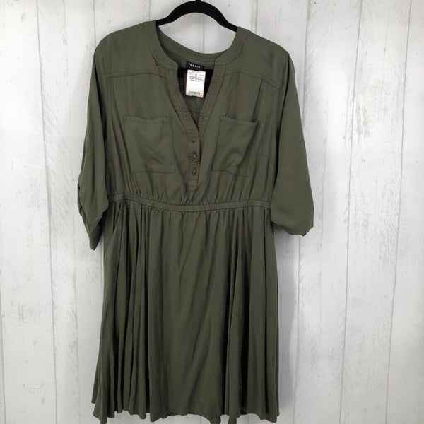 1 tab slv half button dress