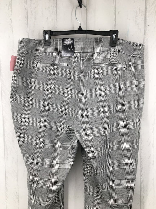 R38 3X Plaid pants