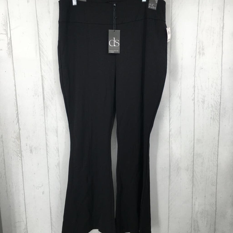 3X Pull on flare pants