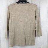 M 3/4 slv v-neck top