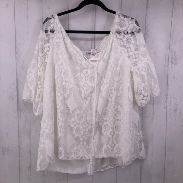 L/XL s/s lace keyhole top