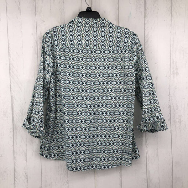 14p Printed button down 3/4 slv top