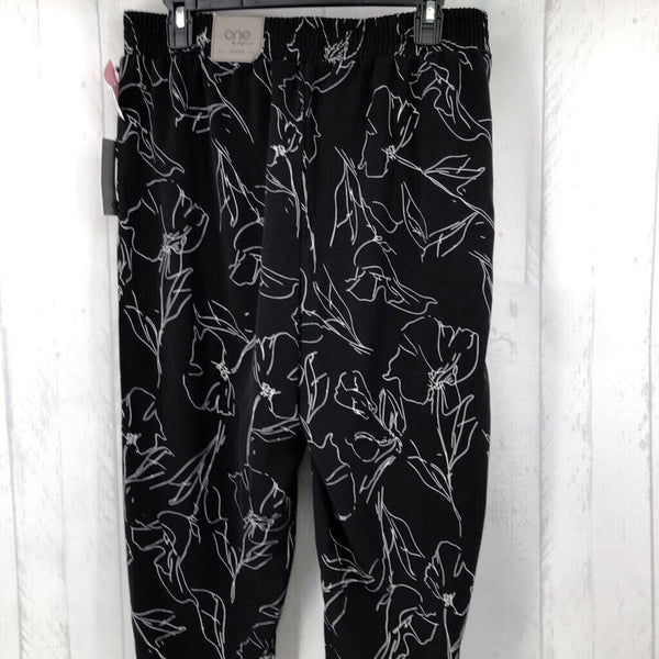 M Printed pull-on jogger