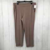 L Pull-on pants