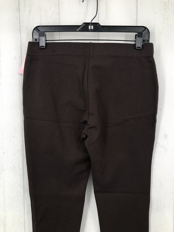 8 Pull-on pants