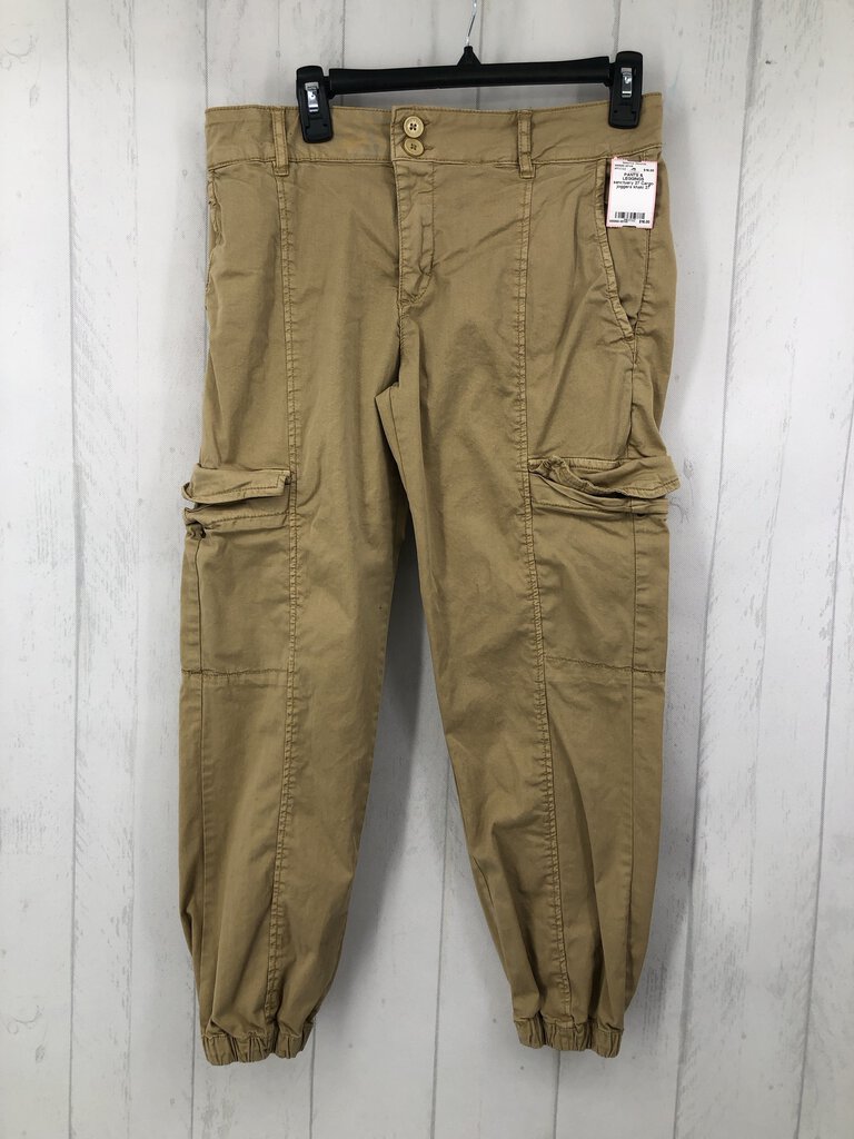 27 Cargo joggers