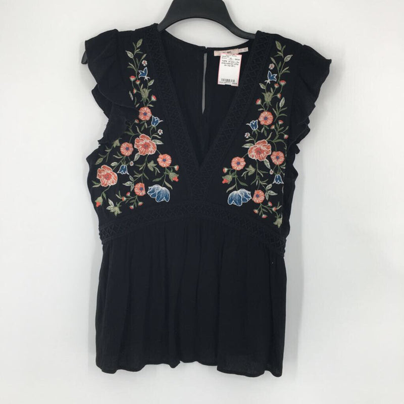 L Flo embroidered ruffle slv top