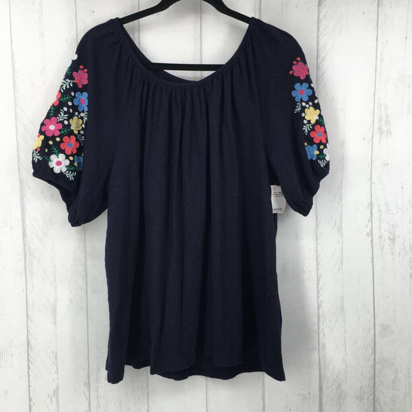 2X Flo embroidered s/s top