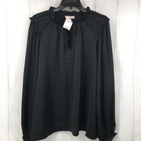 XL Ruffled tie front l/s top