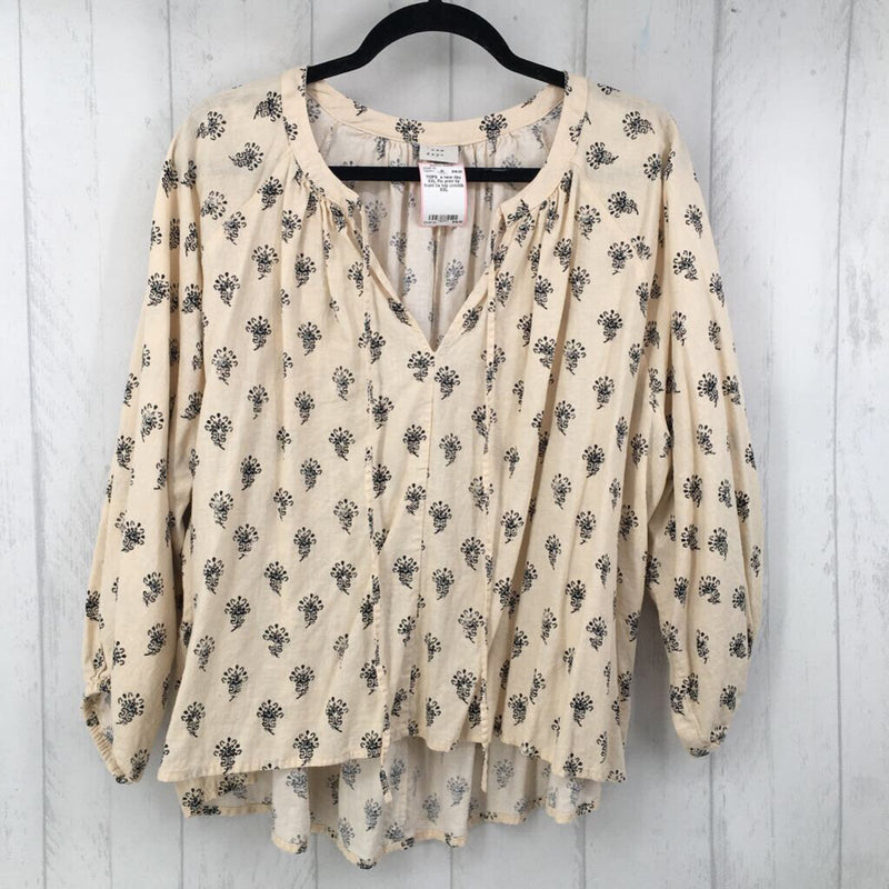 XXL Flo print tie front l/s top