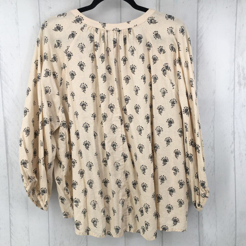 XXL Flo print tie front l/s top