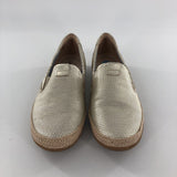 6 Leather loafer