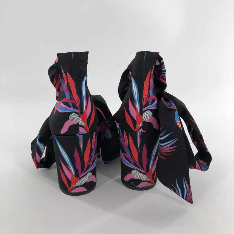 8 Printed block heel ribbon tie heel