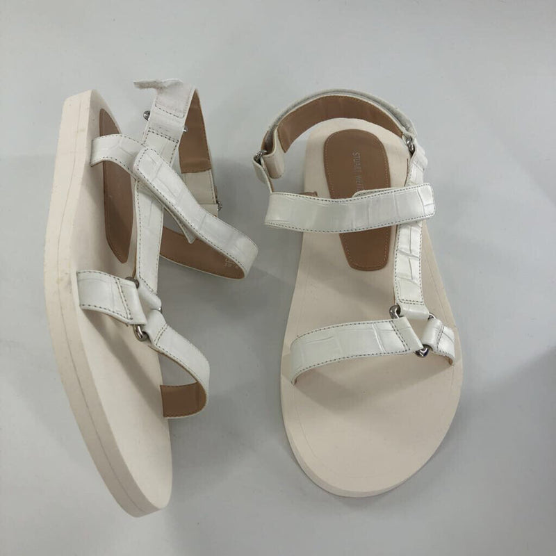 9.5 Croc sport sandal