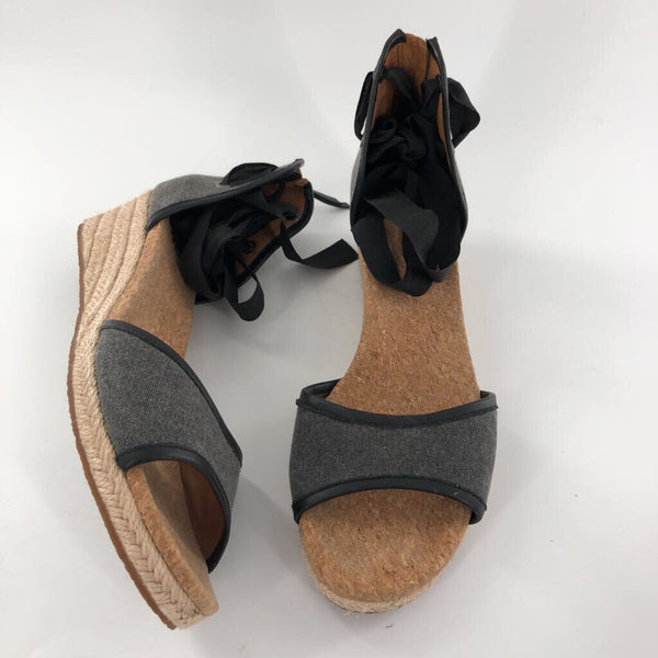 10 Ankle tie espadrille sandal