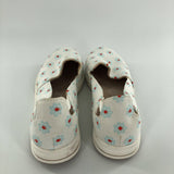 9.5 Canvas flo print slip-on sneaker