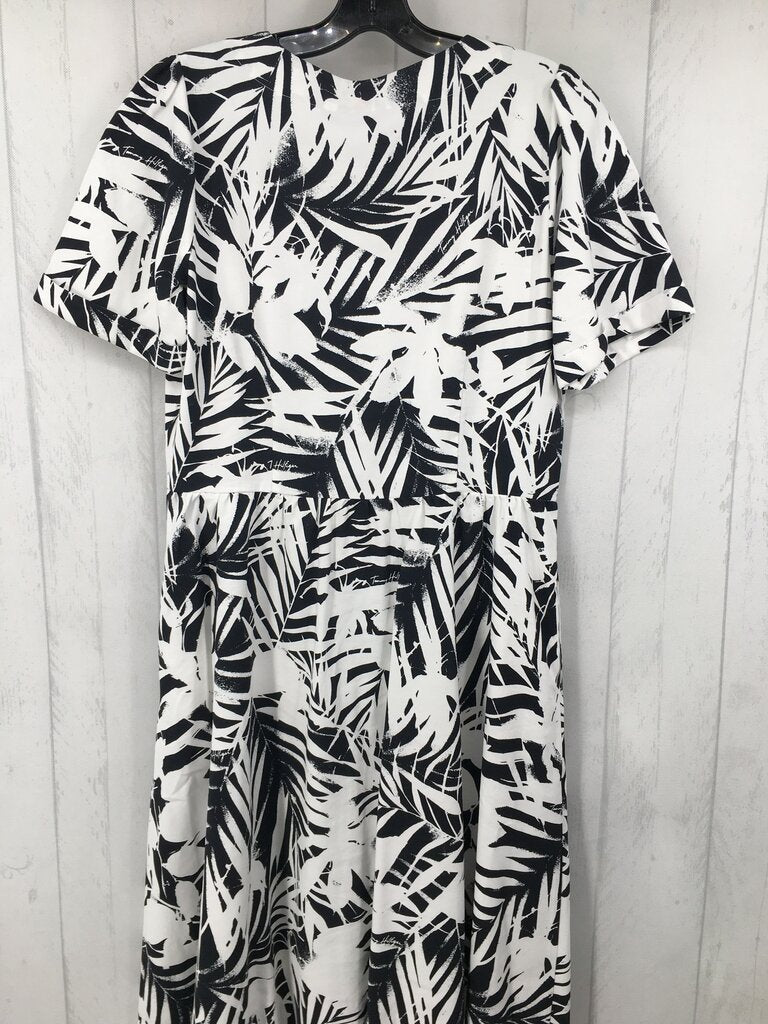 R119 10 Tropical print button down s/s dress