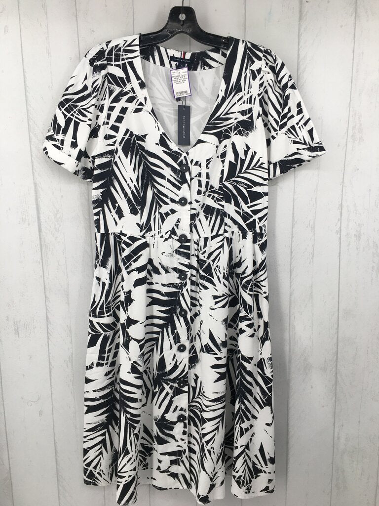 R119 10 Tropical print button down s/s dress