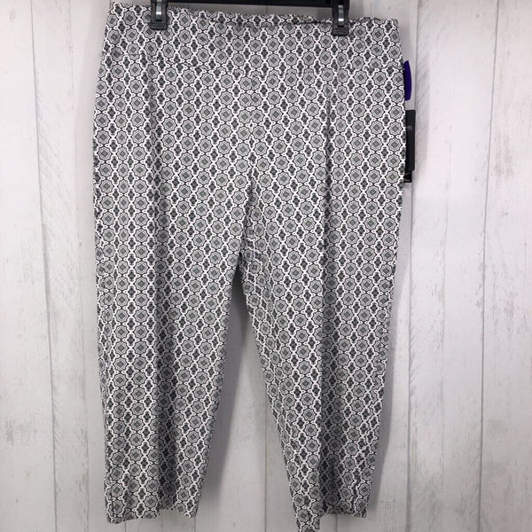 R50 16 Printed pull-on crop pant