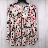 XL Flo print pleated front 3/4 slv top