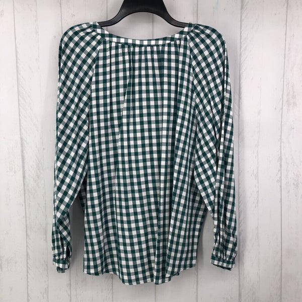 XL Plaid button down l/s top