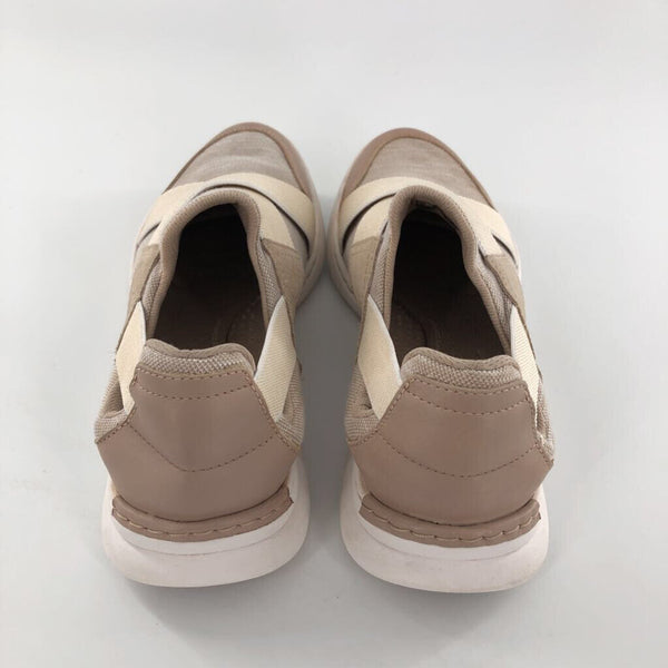 9 Slip-on sneaker