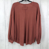 M Waffle-knit v-neck l/s top